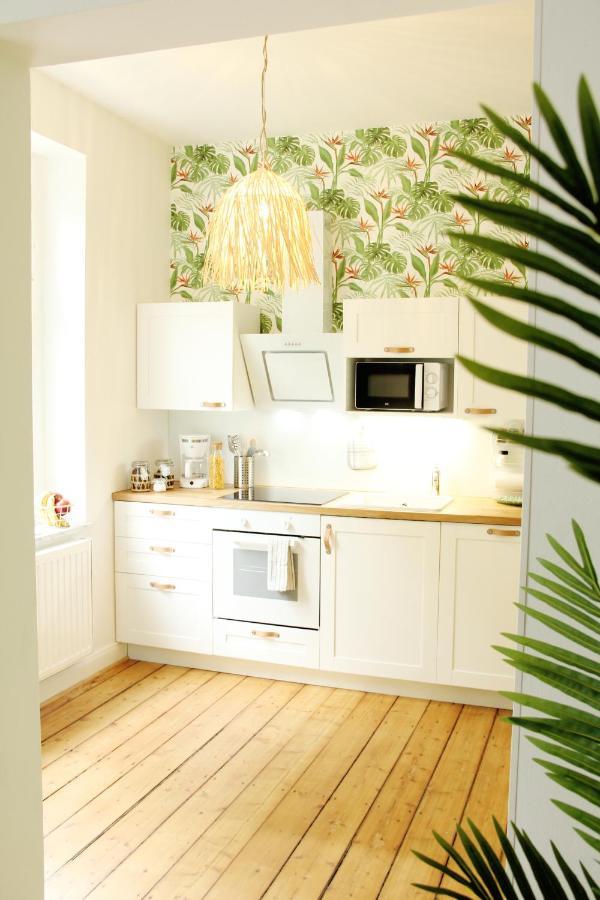 Secret Hideaways Tropical Feeling Mit 2 Schlafzimmer Nahe City L Messe L Flughafen L Hbf Duisburg Exterior photo